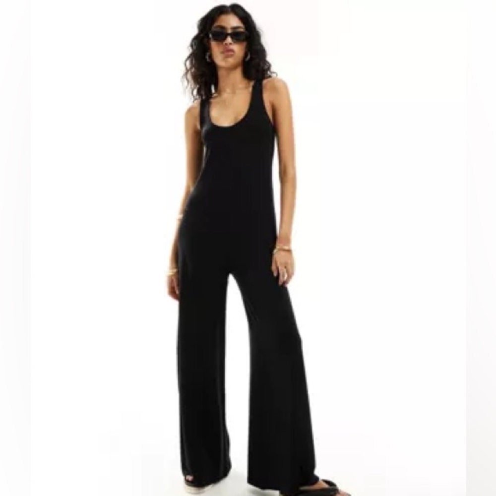 New Look Wide Leg V Neck Jumpsuit